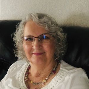 Meet your Posher, Sherry